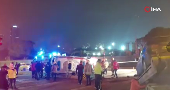 İstanbul'da ambulans ile cip çarpıştı
