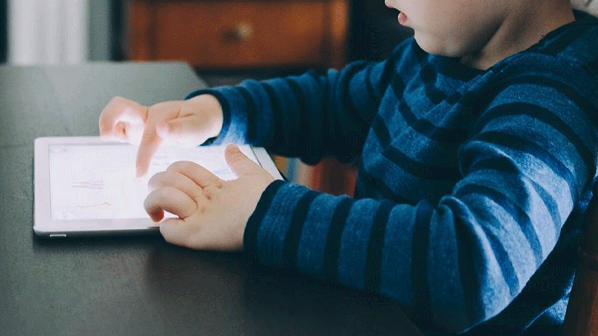Dijital platformlara yaş doğrulama şartı geliyor: Müstehcen içerik çocuklara ulaşırsa suç sayılacak