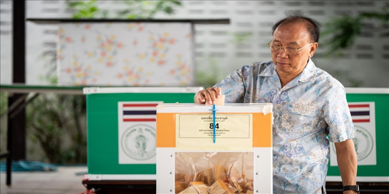 Tayland'da kritik gün: 50 milyon seçmen oy verecek