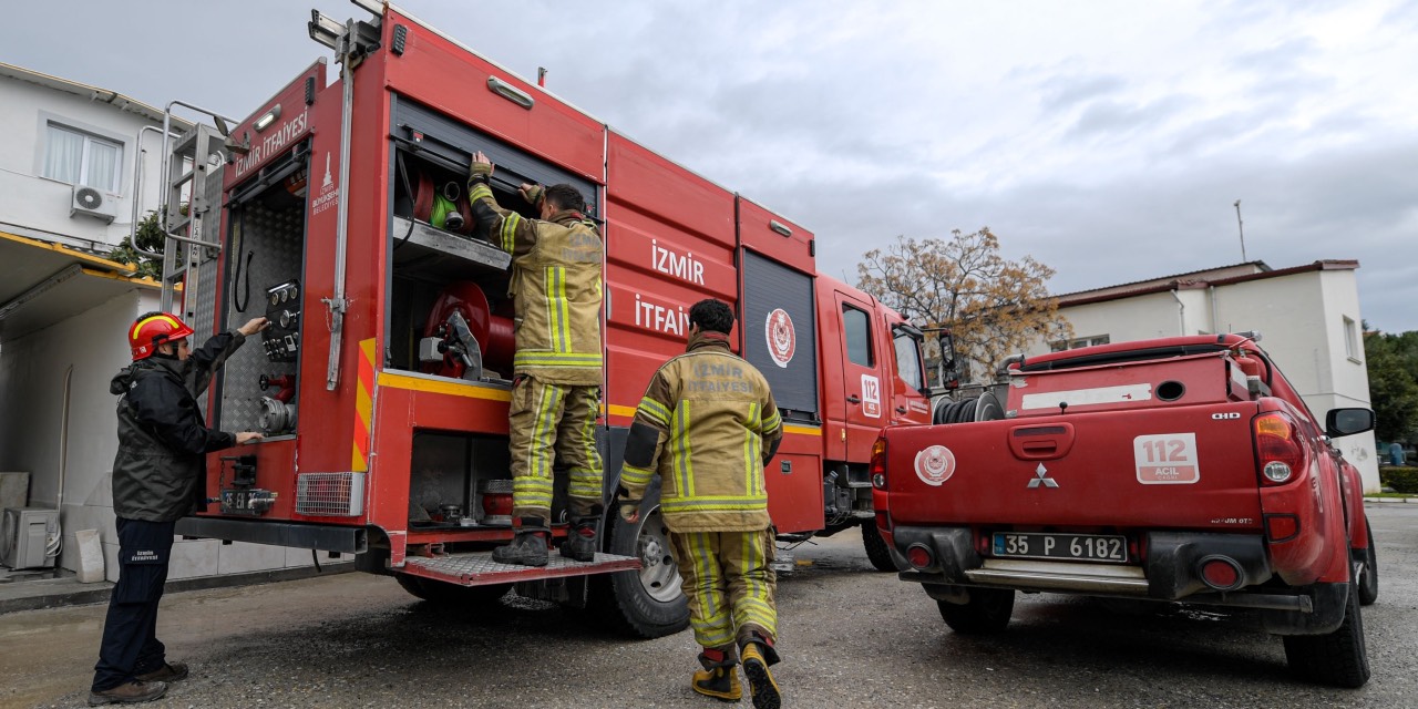 İzmir İtfaiyesi’nin 63’üncü istasyonu Şakran’da açıldı