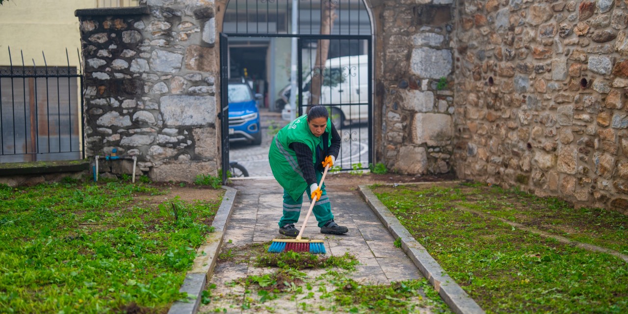 Milas Belediyesi’nden Ramazan Ayı öncesi cami temizliği
