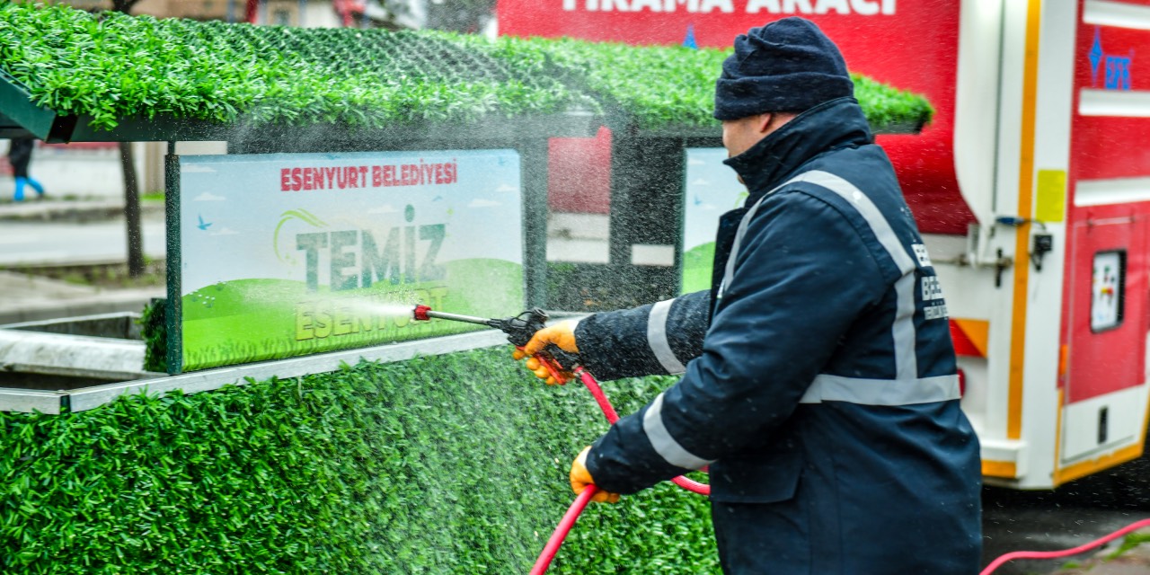 Esenyurt’ta Ramazan öncesi temizlik çalışmaları hızlandı