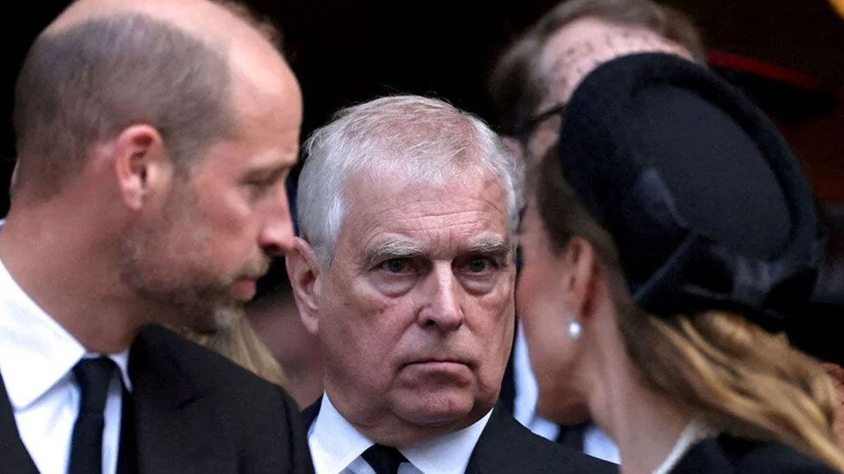 Buckingham’da sus payı depremi: Kraliçe, Prens Andrew için 7 milyon sterlin ödemiş