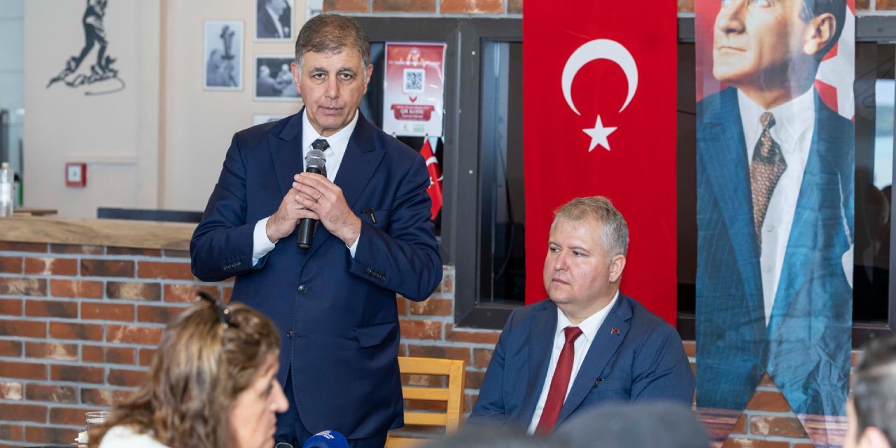 Urla’da muhtarlar toplantısı düzenlendi