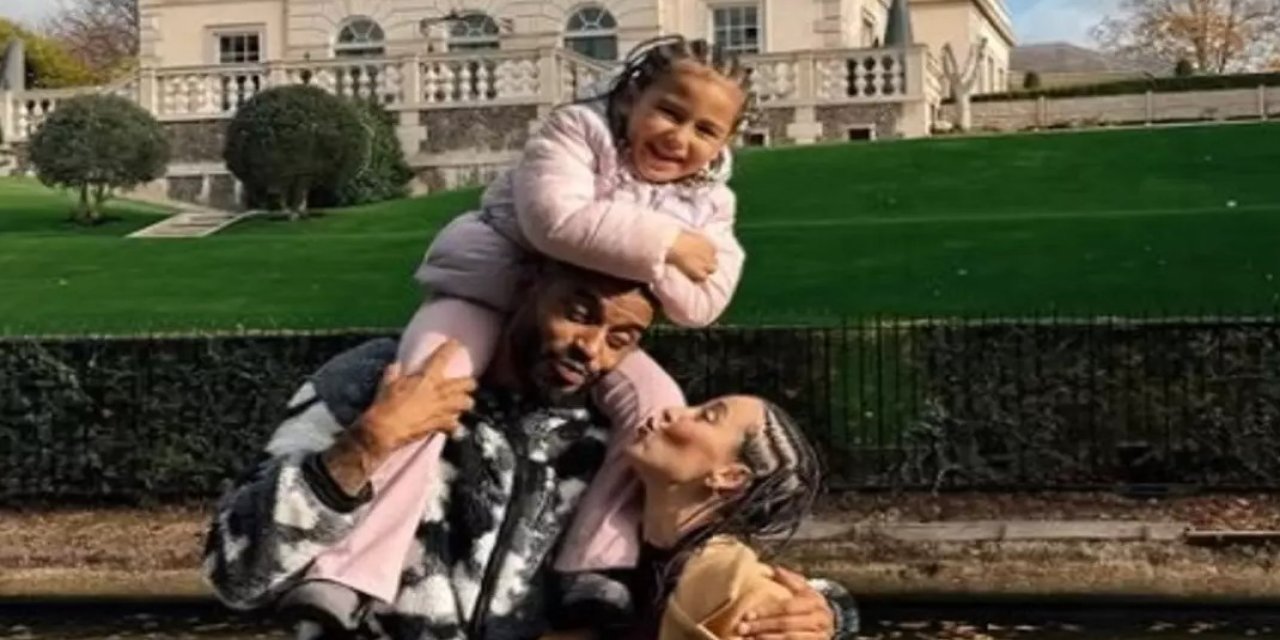 Efecan Dianzenza ve Duygu Çavdar yeniden bir arada