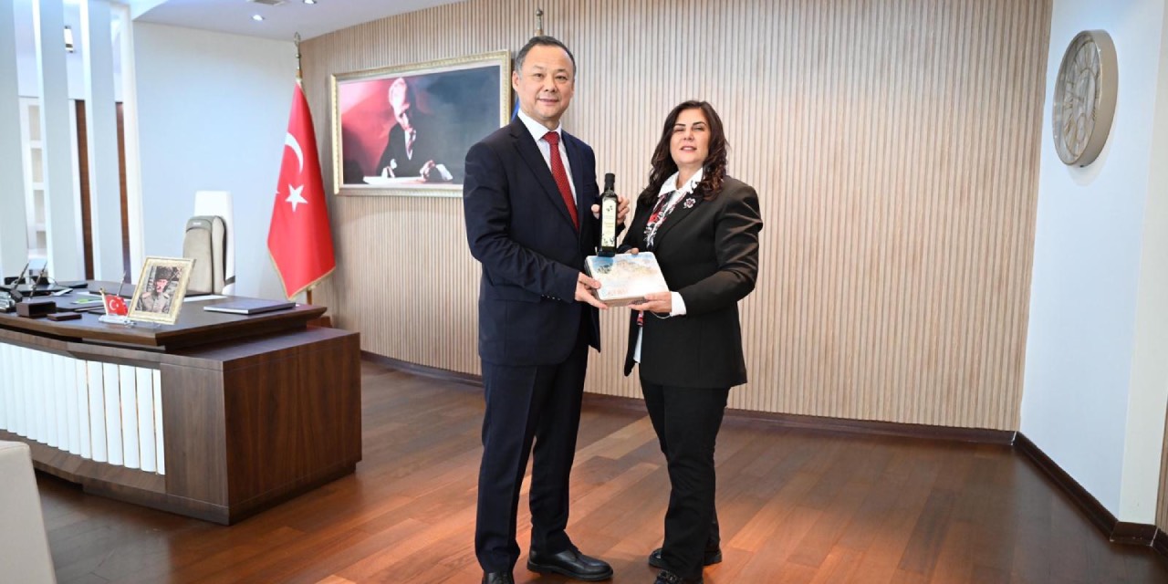 Kırgızistan’ın Ankara Büyükelçisi Kazakbaev’den Başkan Çerçioğlu’na ziyaret