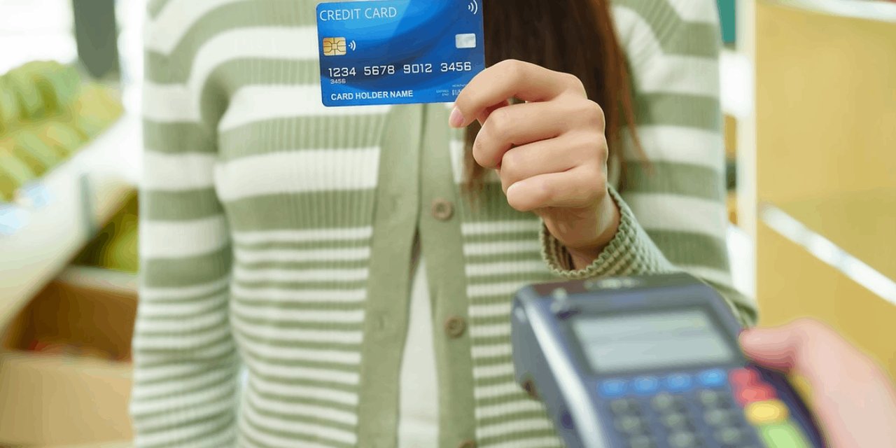 Alışverişte kredi kartı kullananlar dikkat: POS ekranındaki o mesaj dolandırıcılık işareti! Çift çekim tuzağı