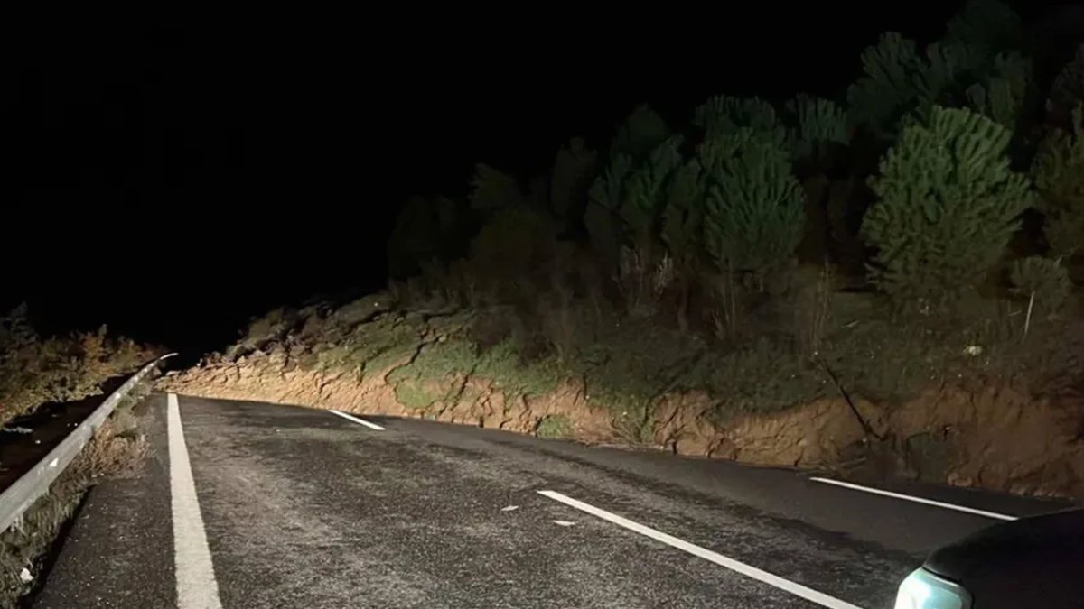 Yola çıkacaklar dikkat: İstanbul - İzmir yolunda heyelan