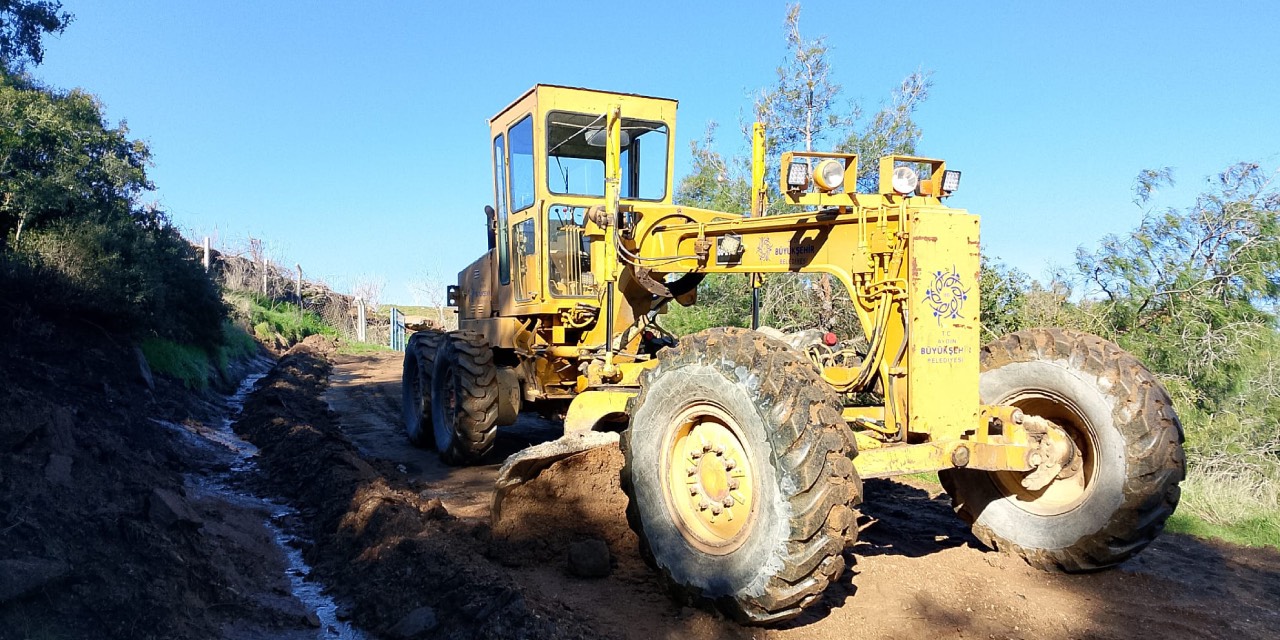 Aydın’da yol yapım ve yenileme çalışmaları devam ediyor