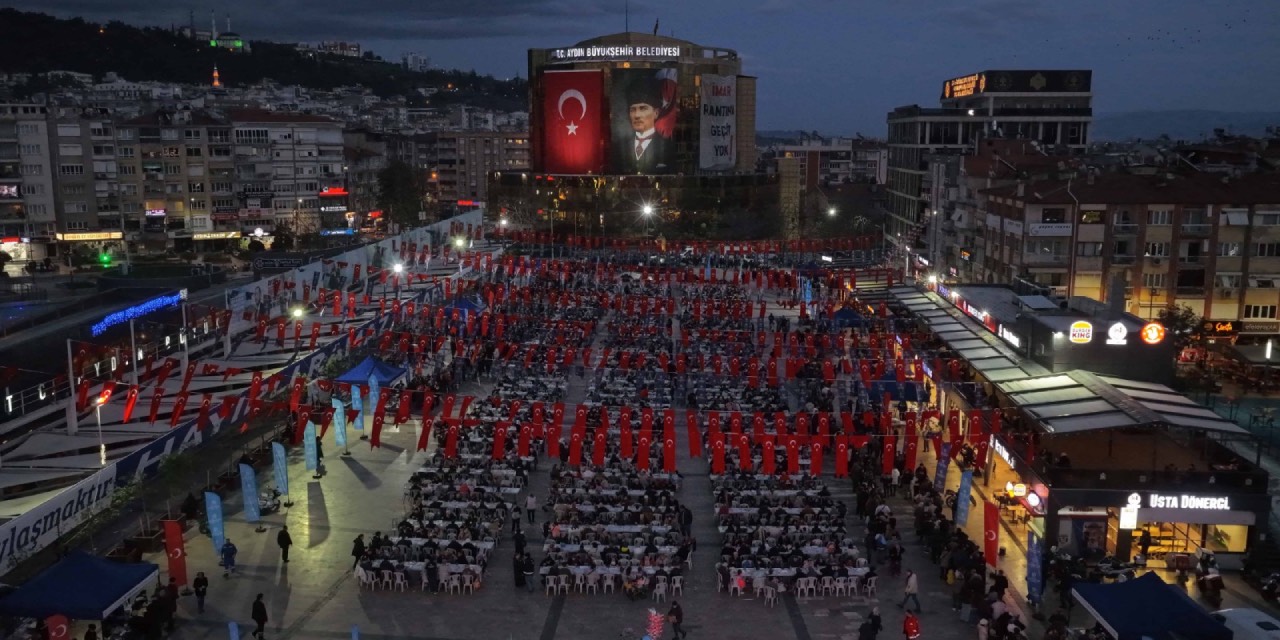 Başkan Çerçioğlu binlerce Aydınlıyla iftar sofralarında buluştu
