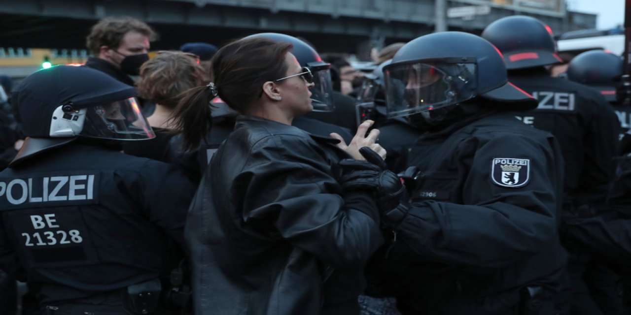 Berlin’de Türkiye bağlantılı çete alarmı: El bombalı saldırılara karşı özel birim kuruldu