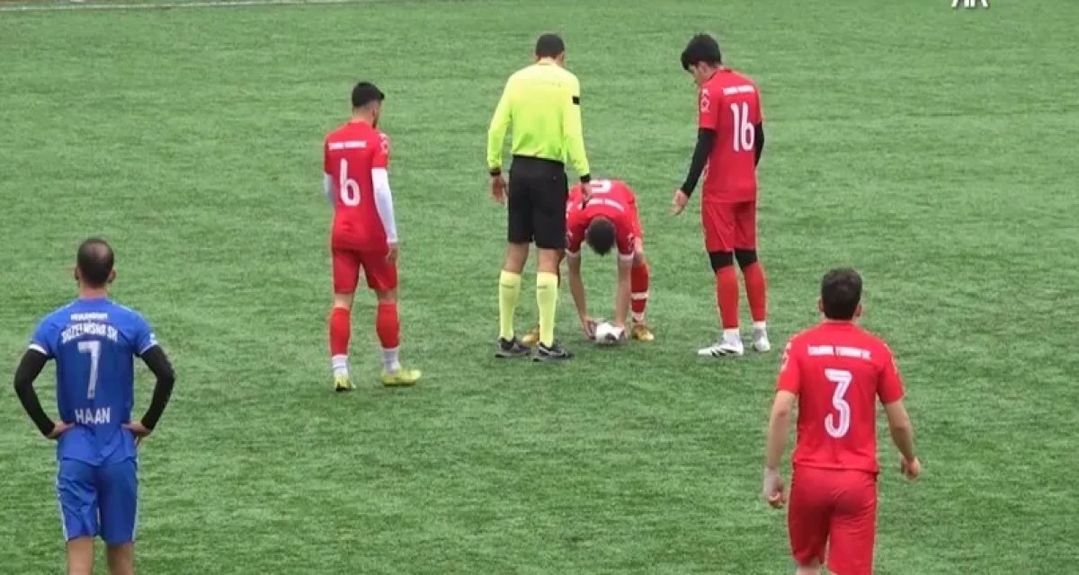 Zeytinburnu’nda maçta top martıya çarptı: Kalp masajıyla hayata döndürüldü