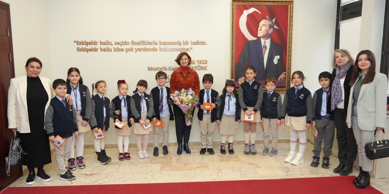 Eskişehir’de minik öğrencilerden Başkan Ünlüce’ye ziyaret