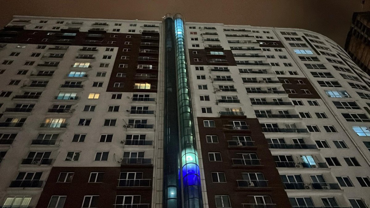 Esenyurt'ta korkunç olay: 2 kişi rezidansta vurulmuş halde ölü bulundu