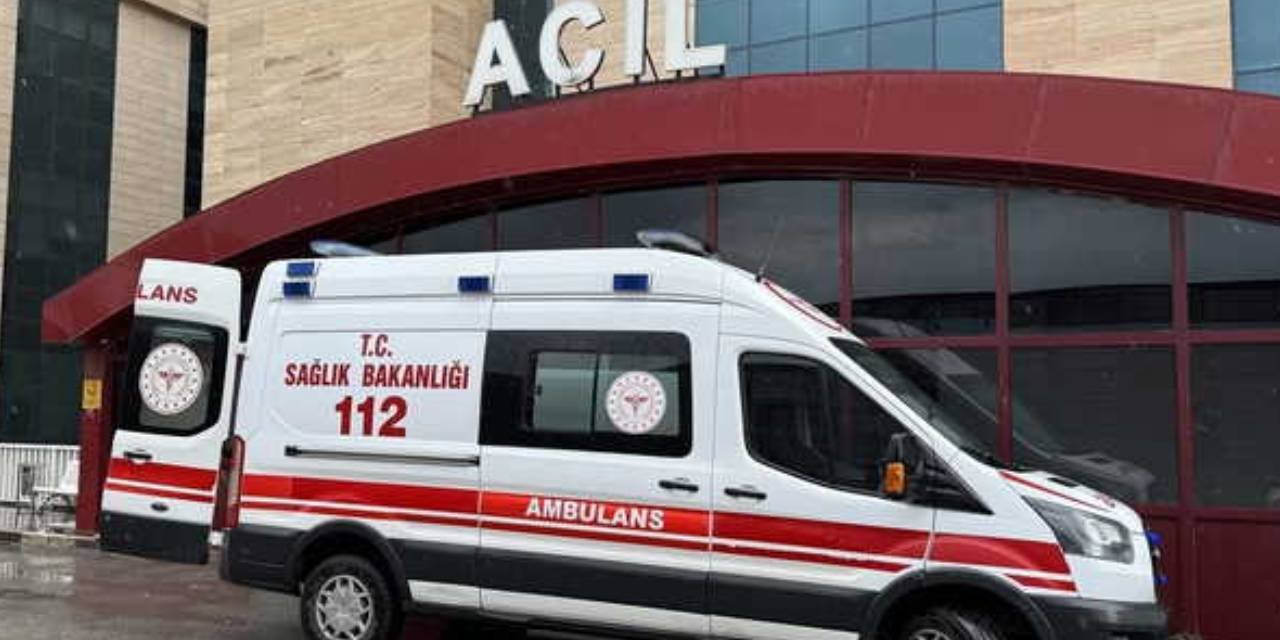 İlkokulda korku dolu anlar: Tatbikatta 19 öğrenci hastaneye kaldırıldı