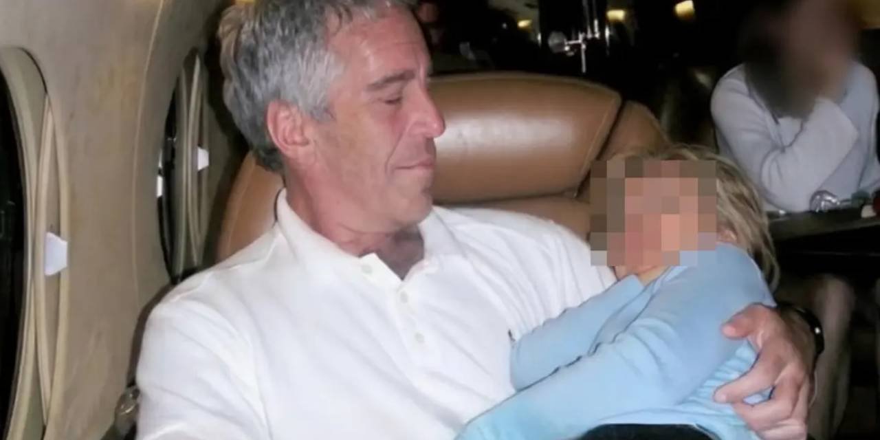 Epstein skandalında şok İngiltere detayı! Askeri üs iddiası gündemde: Uçuş kayıtları ortaya çıktı