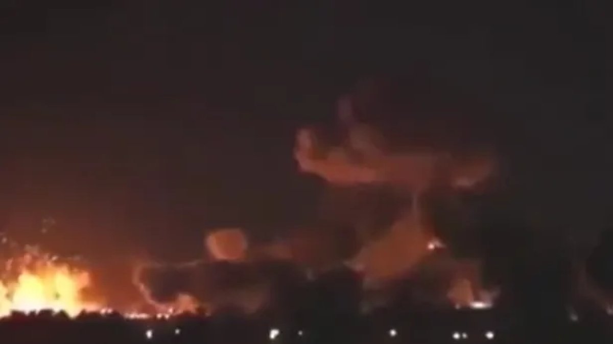 Pakistan Afganistan'a savaş ilan etti