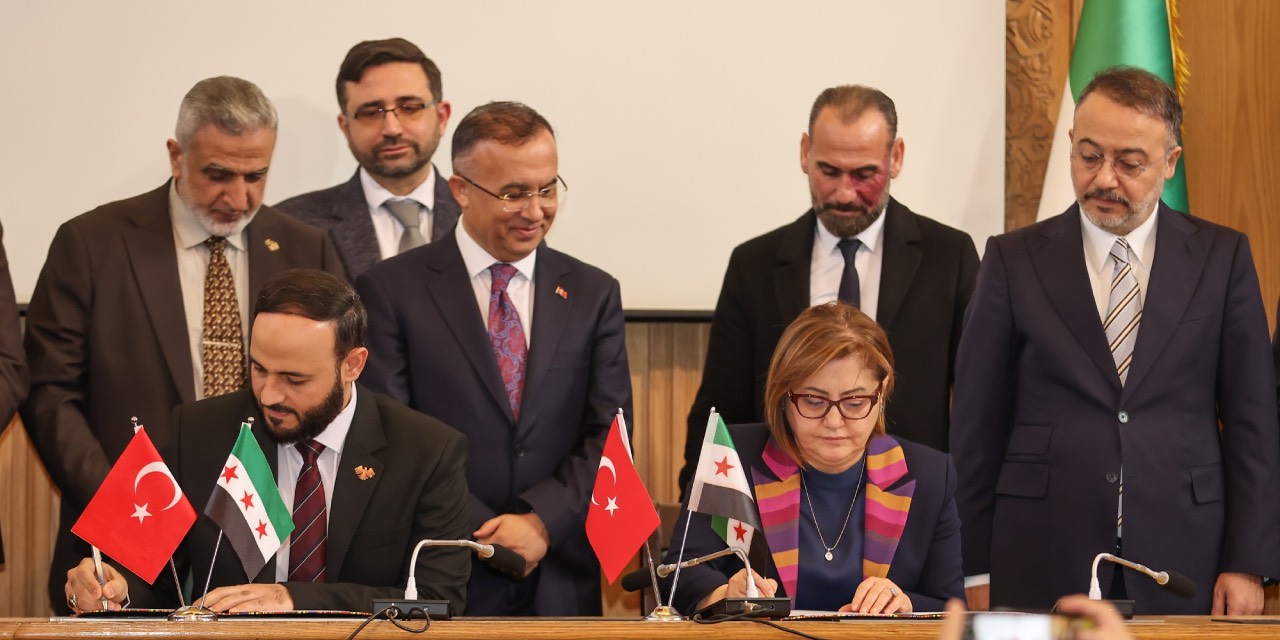 Gaziantep Büyükşehir Belediyesi’nden Halep’e park ve otobüs desteği