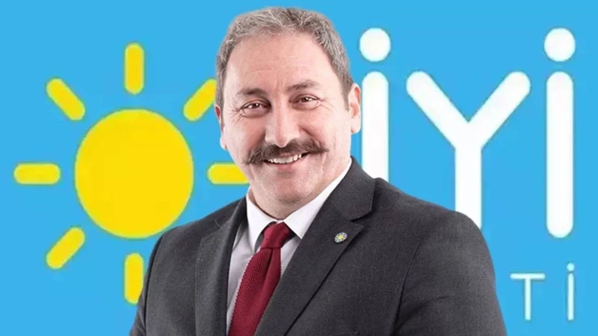 İYİ Parti’den sürpriz ayrılık: Mehmet Tolga Akalın istifa etti