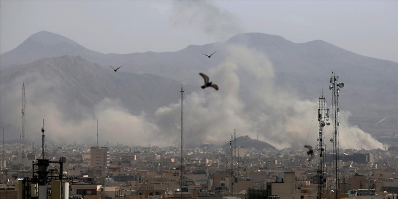 ABD ordusu İran'a saldırının görüntülerini paylaştı!