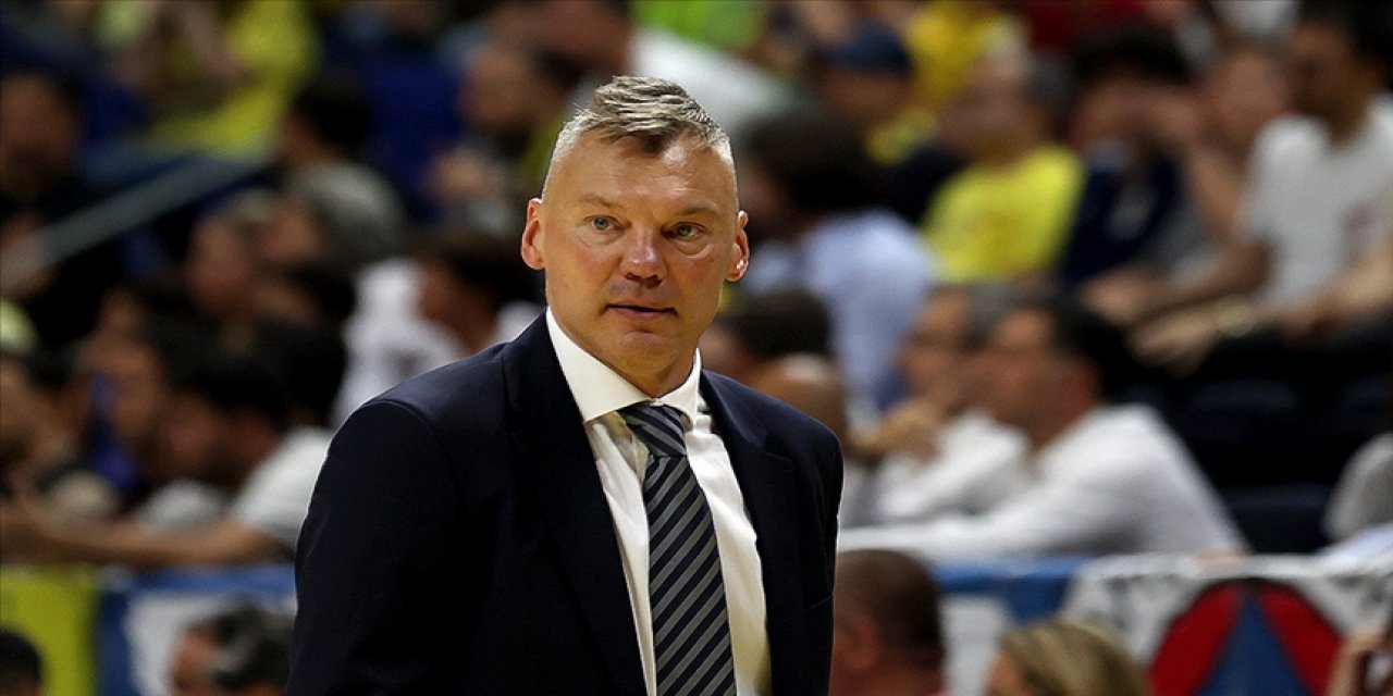 Fenerbahçe Beko başantrenörü Jasikevicius, Dubai'de mahsur kaldı