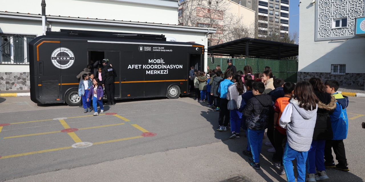 Bursa’da öğrencilere deprem farkındalığı eğitimi