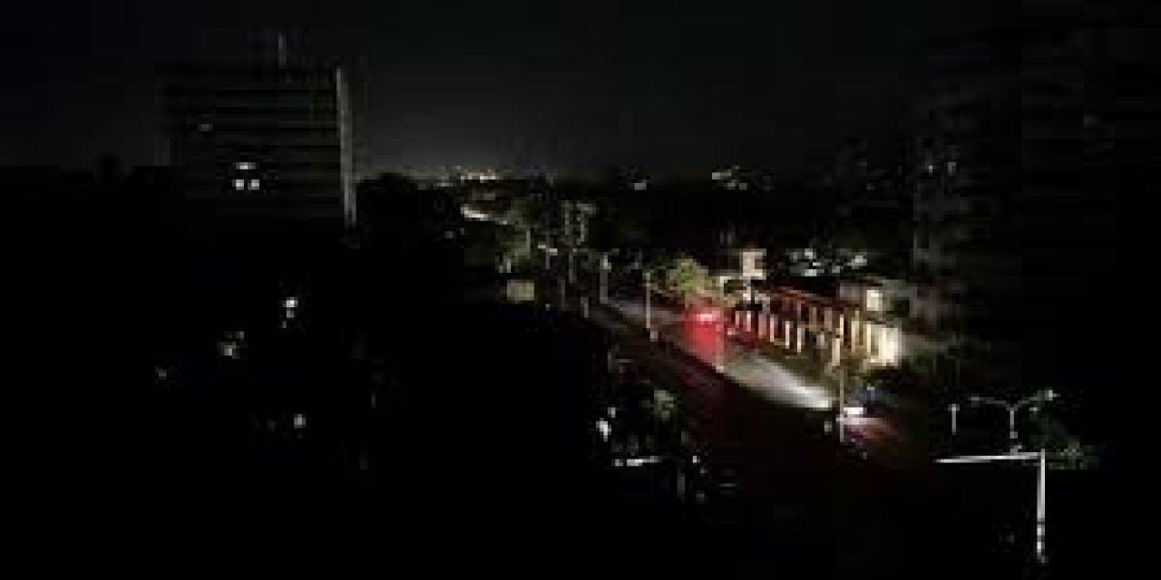 Irak karanlığa gömüldü! Bakanlık açıklama yaptı