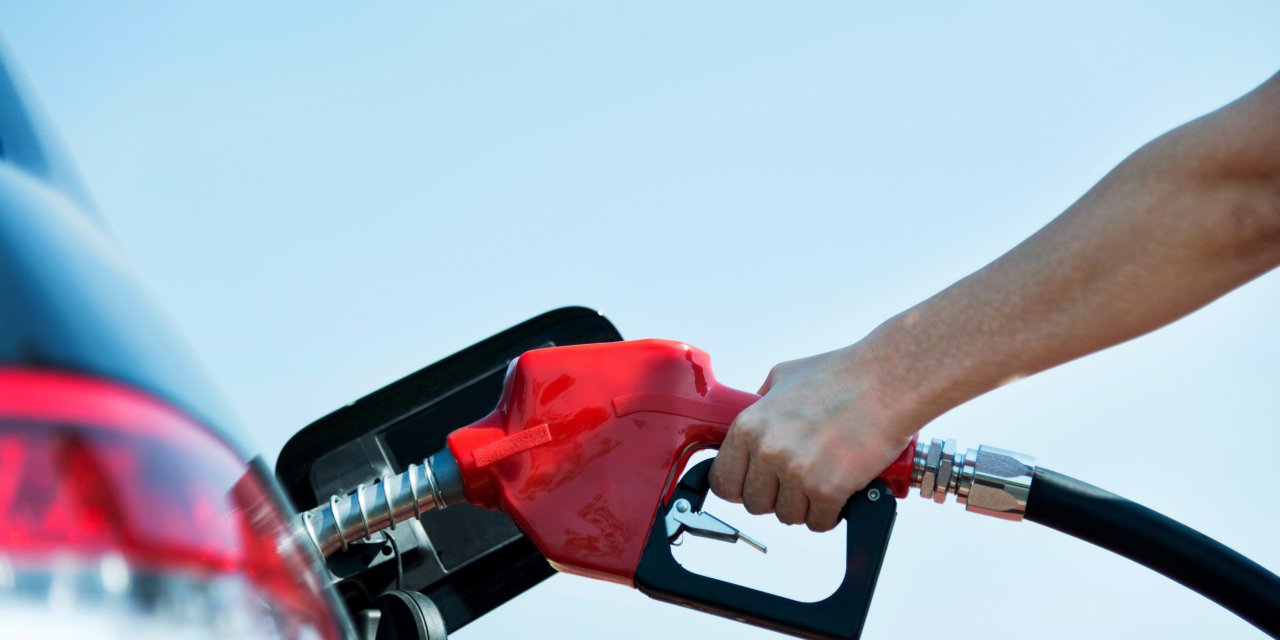 Motorin ve benzindeki dev zammı hükümet ne kadar eritti? Yeni zamlı fiyatlar açıklandı