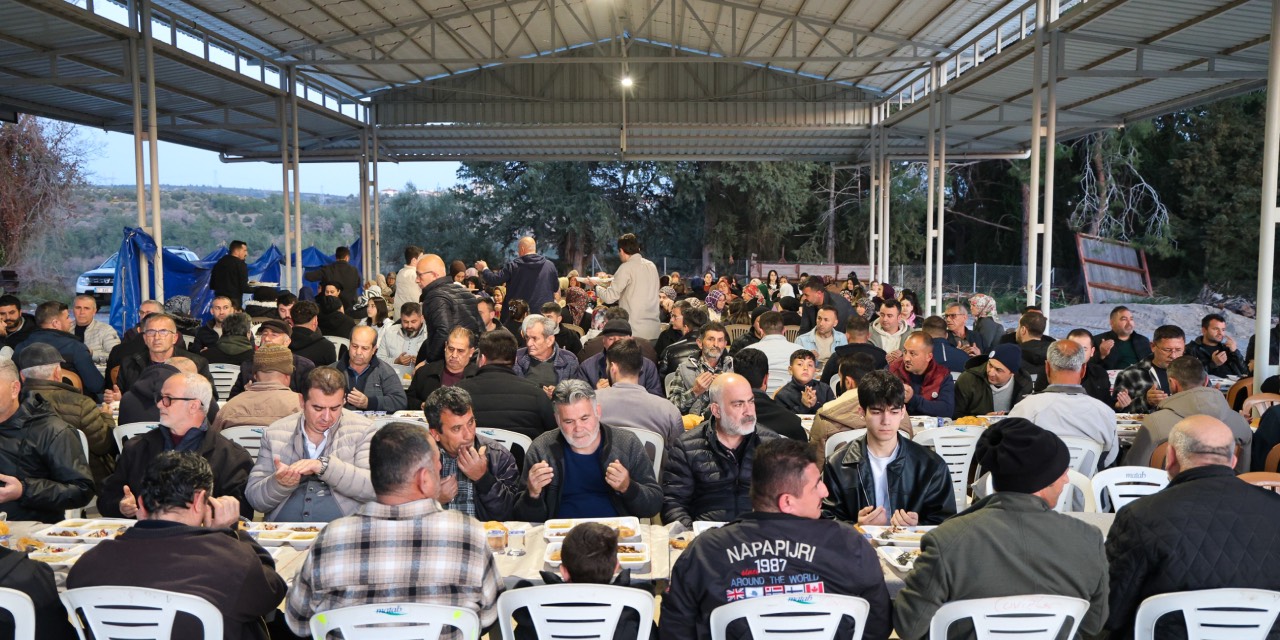 Manavgat Belediyesi Ramazan’da mahalle iftarlarına devam ediyor