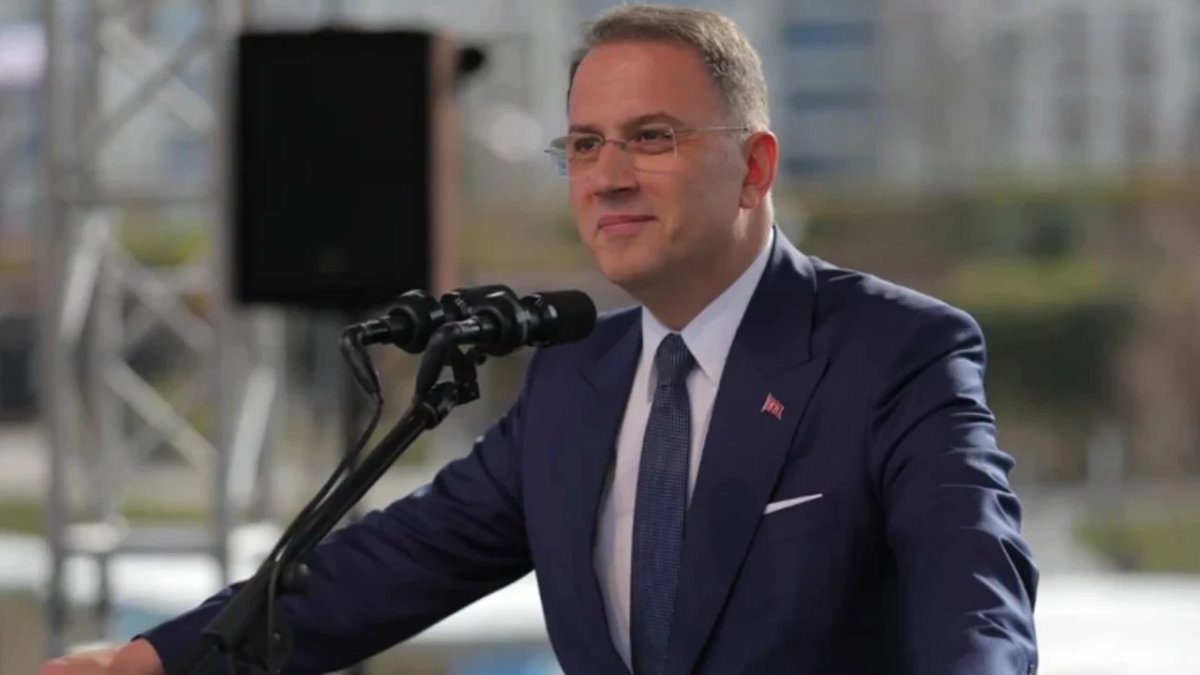 Tutuklu başkan Mehmet Murat Çalık Silivri'ye sevk edildi