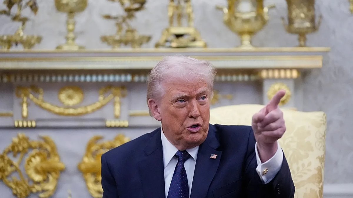 Trump’tan İran'a uyarı: “Bugün çok ağır bir darbe alacak”