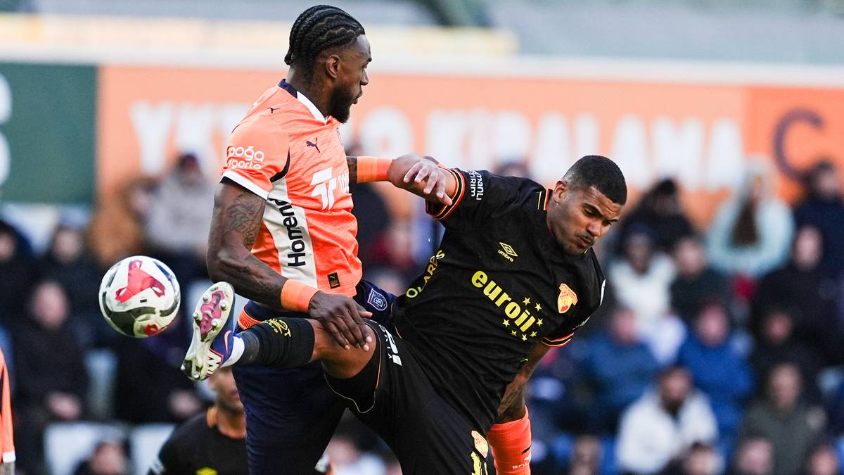 Başakşehir Göztepe'yi 2 golle geçti