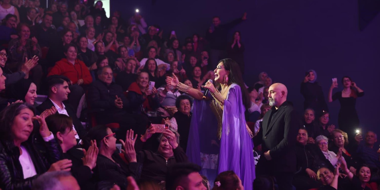 Aydın’da 8 Mart’ta Nükhet Duru konseri düzenlendi