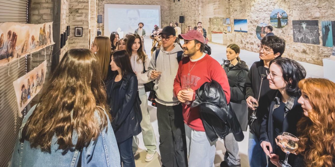 Basmane’de “İmgeye İtiraz” sergisiyle kadın temsiline sanatla eleştiri