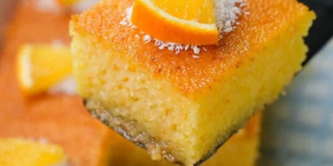 Ramazan Bayramı sofralarının vazgeçilmezi: Şerbeti sünger gibi çeken tam kıvamında revani tarifi