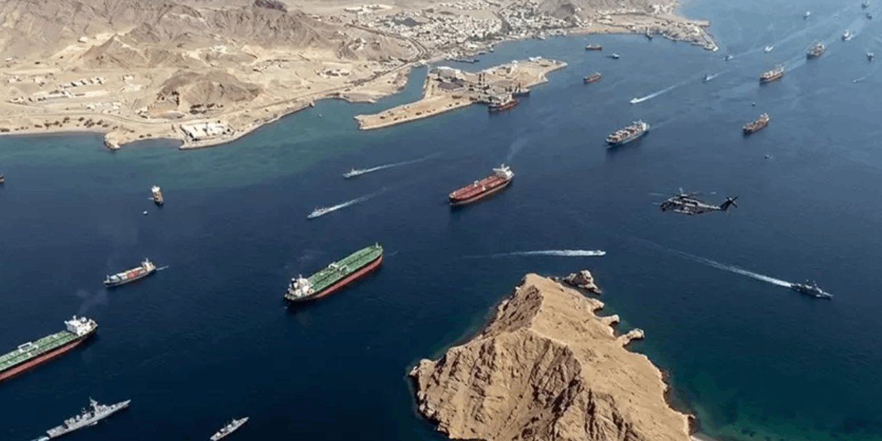 Bakan Uraloğlu'ndan Hürmüz Boğazı açıklaması: 15 sahipli Türk gemisi bekliyor