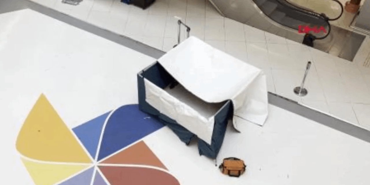 Bursa AVM’de şok olay: Genç 15 metreden beton zemine düştü