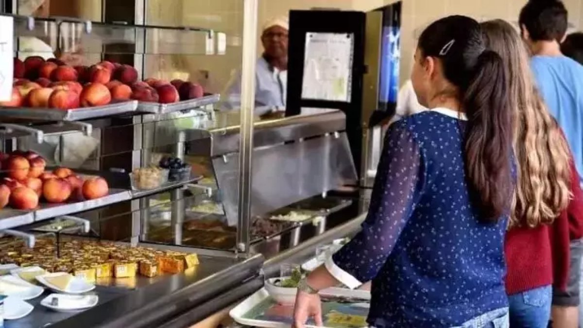 Öğrencilere aylık 2 bin TL verilecek: Yeni uygulama geliyor