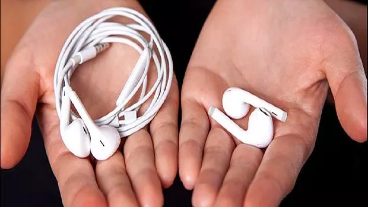 Kablolu kulaklık satışı patladı: Geri döndü