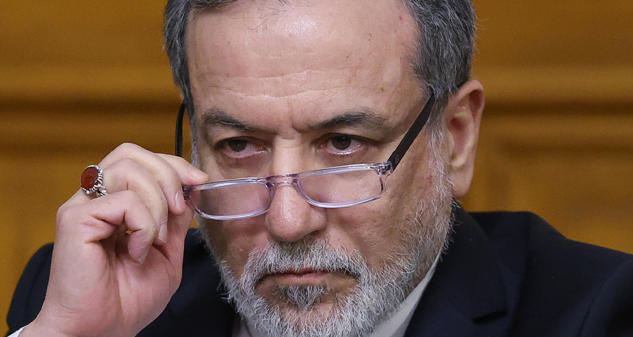 İran Dışişleri Bakanı Arakçi açıkladı: Çalışanlarla dolu bir banka bombalandı