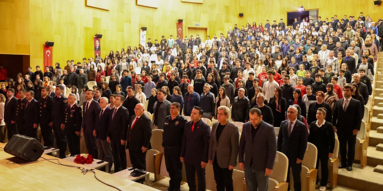 Manavgat’ta İstiklal Marşı’nın kabulü törenle kutlandı