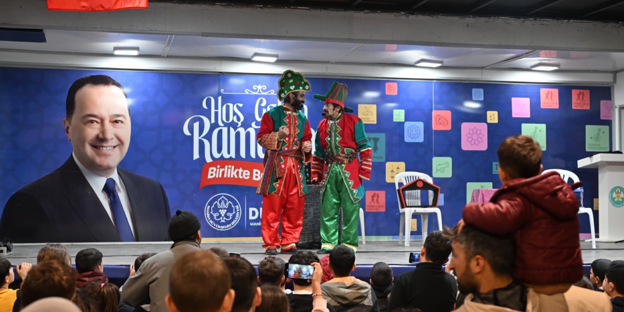 Manisa Büyükşehir Belediyesi Akhisar’da iftar programı düzenledi