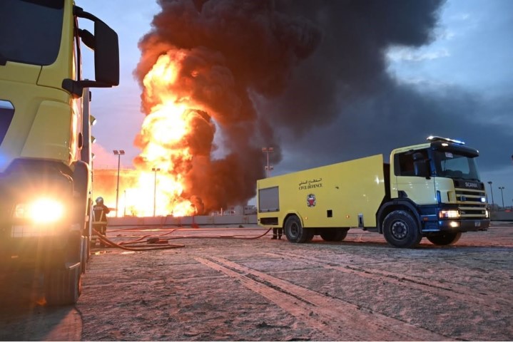 İran’dan Bahreyn’deki yakıt tesisine saldırı