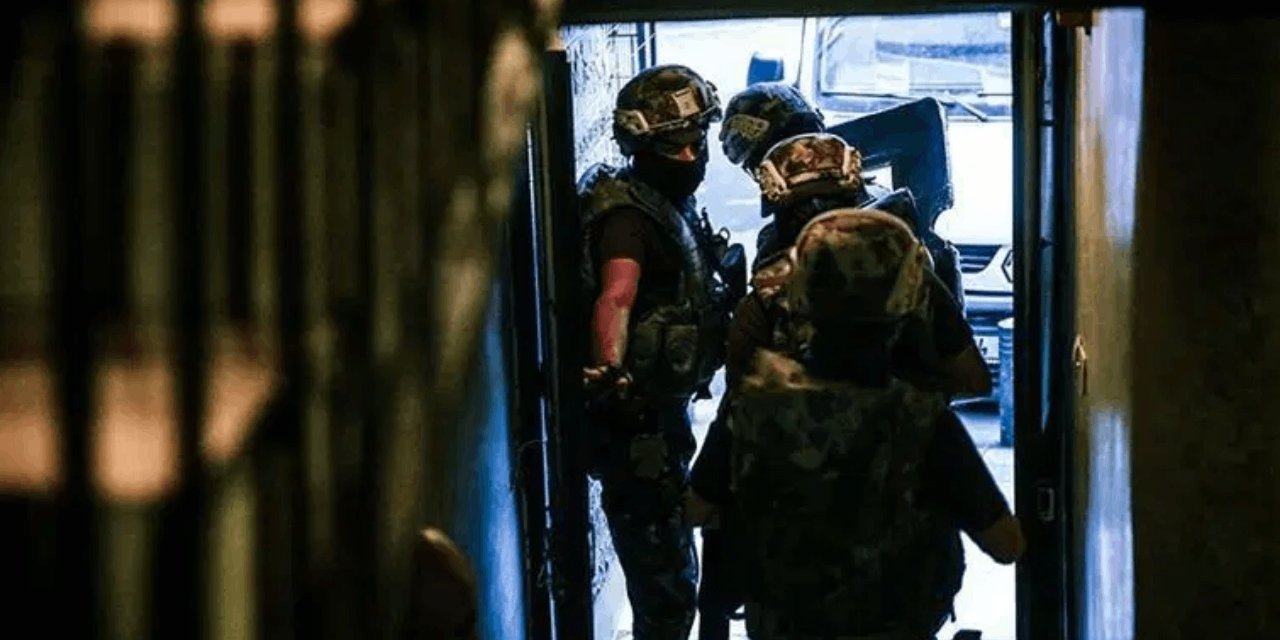 Yasa dışı bahis operasyonu: Bilişim şirketine kayyum atandı, 8 gözaltı