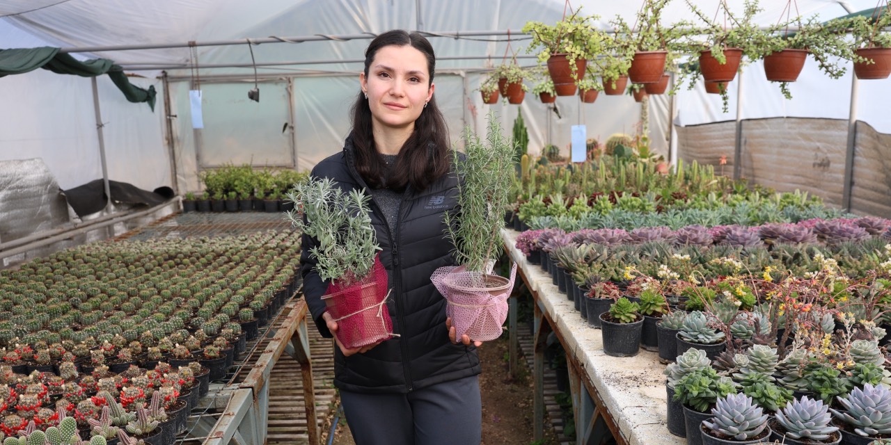 Eskişehir’de öğrencilerin anlamlı çiçek talebine belediyeden destek
