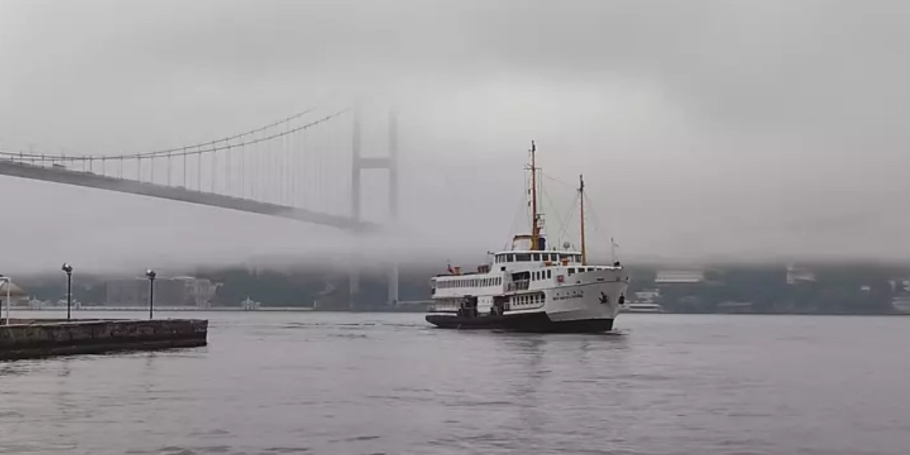 İstanbul Boğazı’nda gemi trafiği çift yönlü durduruldu