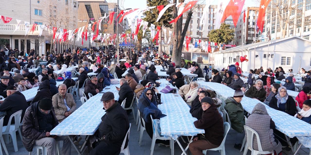 Avcılar Belediyesi’nden Kadir Gecesi’nde 6 bin kişilik iftar buluşması
