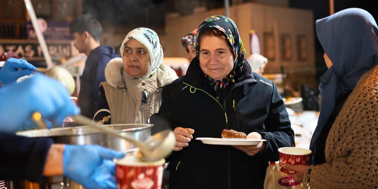 Bodrum’da Türkkuyusu Mahallesi’nde geleneksel sahur etkinliği yapıldı