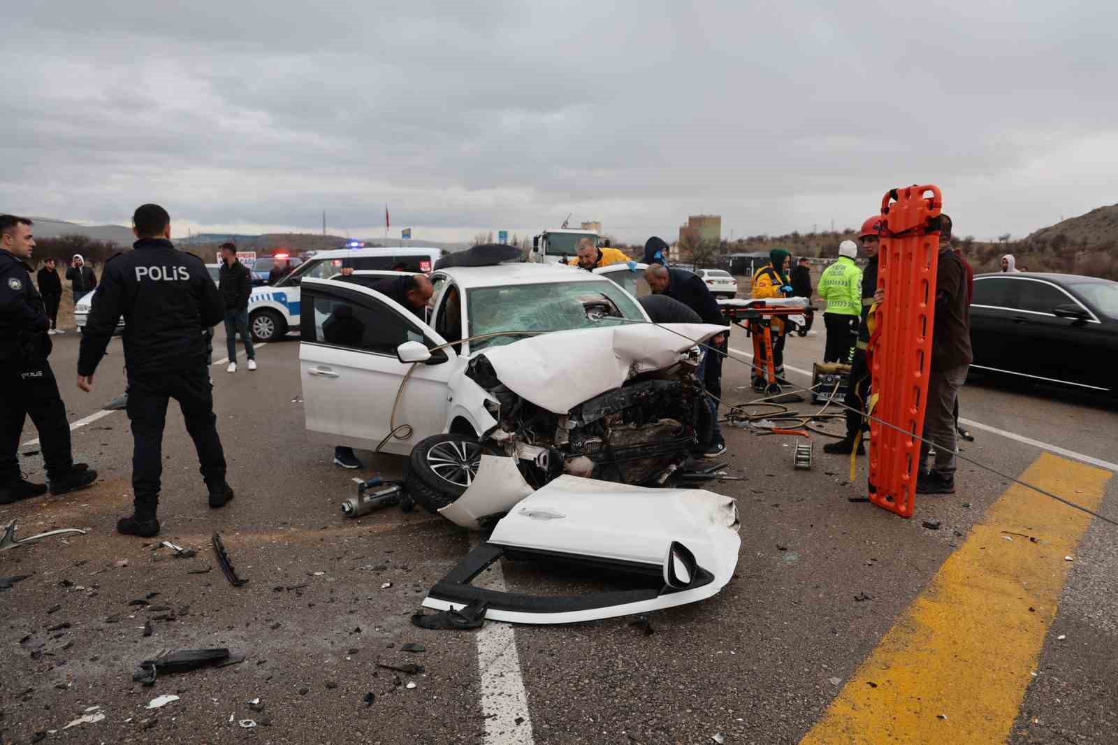 Nevşehir'de feci kaza: 2 ölü 7 yaralı