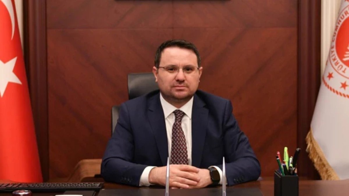 Akın Gürlek kendisi açıkladı: Yıllar önce 'Ekmek Teknesi'nde oynamış